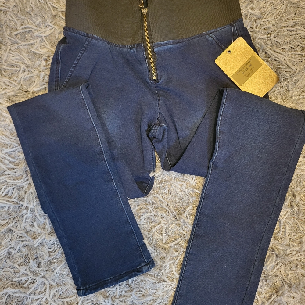 Navy Blue High-Waisted Jeggings